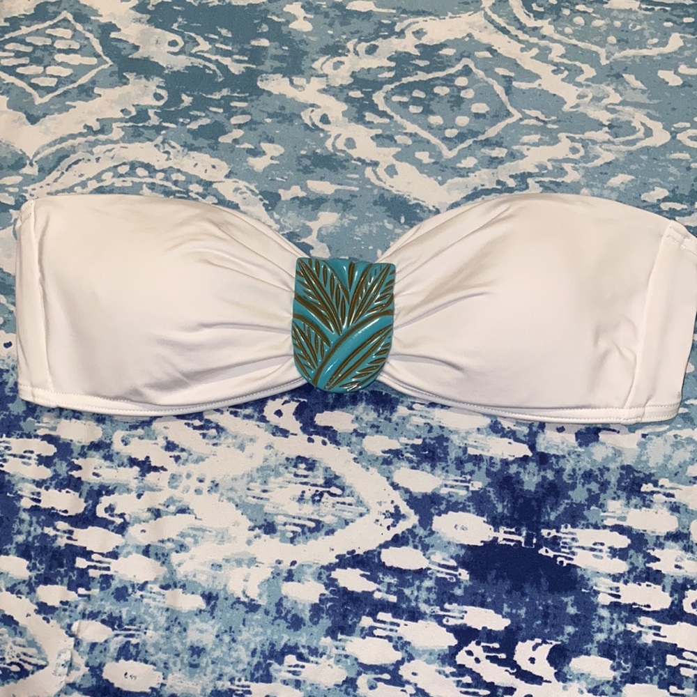 Strapless bikini top